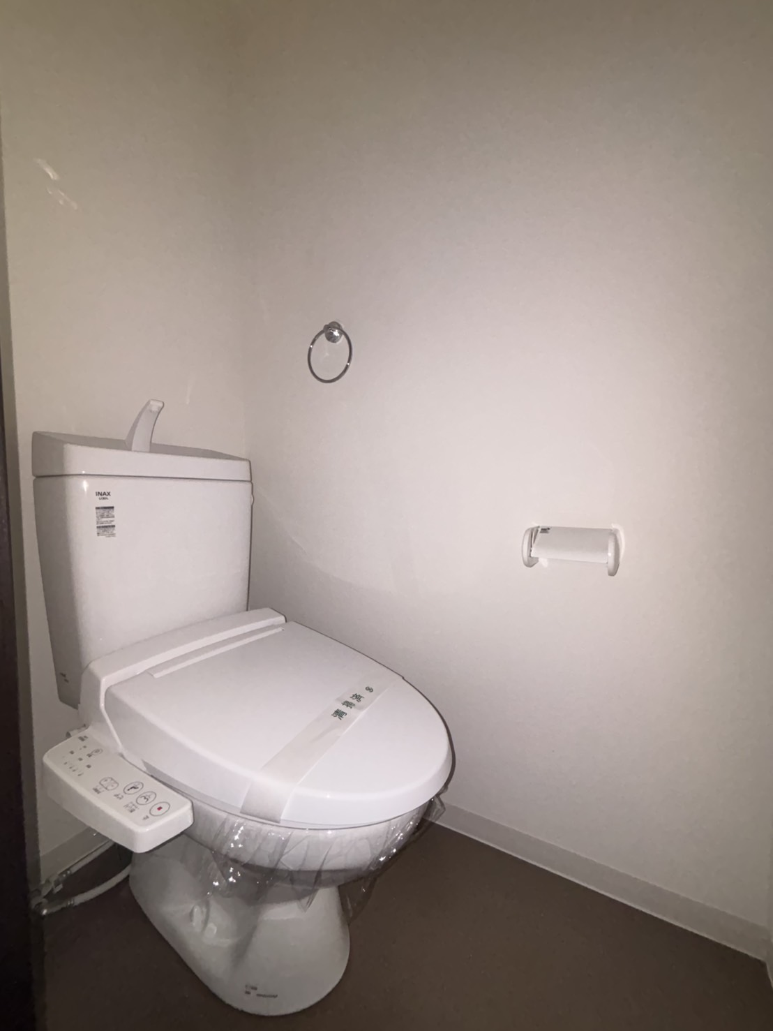 ジーメゾン塩屋のトイレ写真