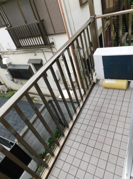 京王線 代田橋駅 徒歩3分 2階建 築44年の内装写真