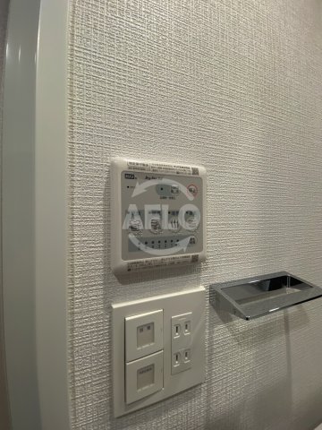 その他設備　エスリードレジデンス大阪福島フロント　浴室乾燥機