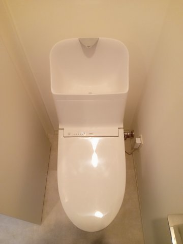ＪＲ南武線 中野島駅 徒歩2分 3階建 築5年のトイレ写真
