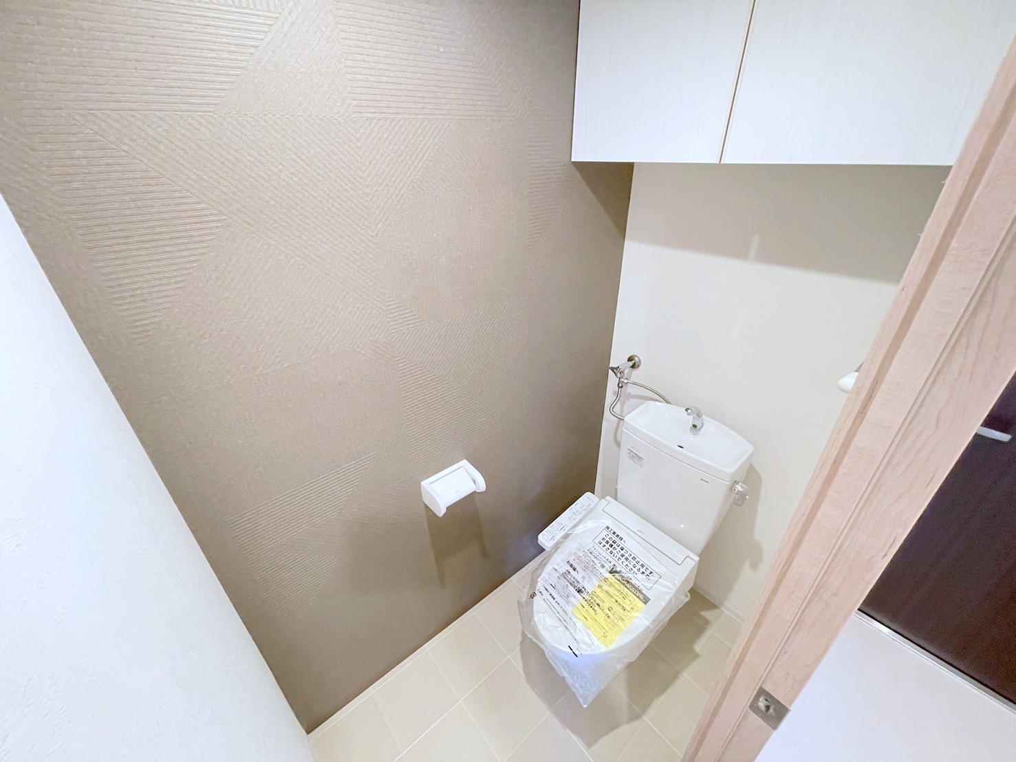 地下鉄東西線 西１８丁目駅 徒歩2分 8階建 築3年のトイレ写真