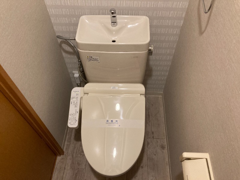 東急田園都市線 田奈駅 徒歩13分 3階建 築26年のトイレ写真