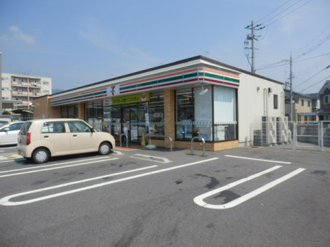 コンビニ　セブン－イレブン　大津阪本店（コンビニ）まで600m
