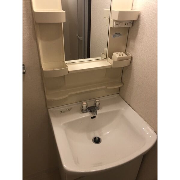洗面設備　※別室の参考写真の為、現況優先です。