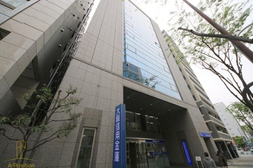 銀行　大阪信用金庫南森町支店（銀行）まで239m