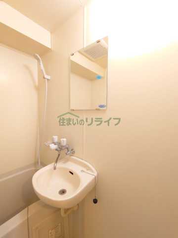 東急田園都市線 三軒茶屋駅 徒歩6分 9階建 築28年の内装写真