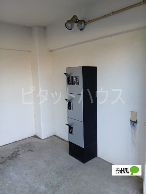 ヒルズ上大岡の外観写真