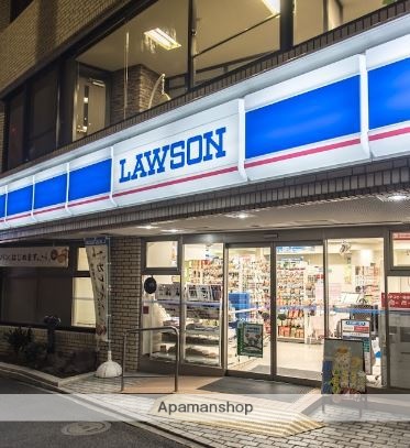 コンビニ　ローソン北参道駅前店（コンビニ）まで491m