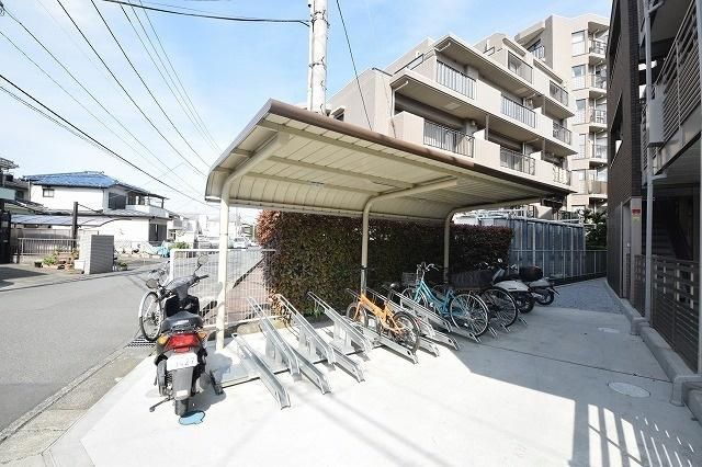 その他共有部分　★敷地内屋根付き駐輪場★