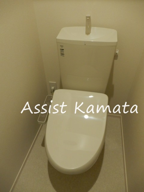 東急大井町線 旗の台駅 徒歩5分 2階建 築8年のトイレ写真
