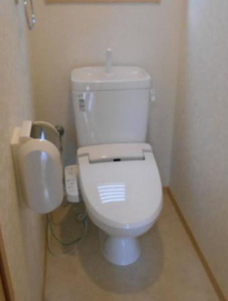 ルネッサ森下のトイレ写真