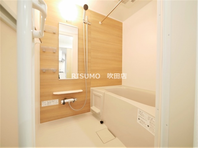 バス・シャワールーム　詳細は、RISUMO吹田店までお問い合わせ下さい♪