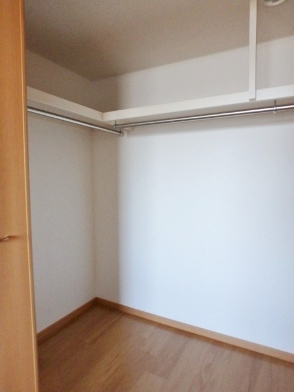 収納　図面と現状に相違がある場合には現状を優先