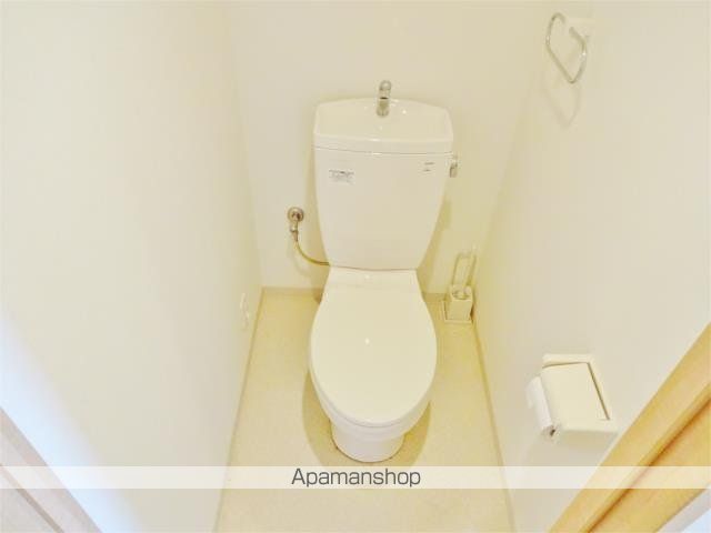 阪急京都線 上牧駅 徒歩3分 6階建 築17年のトイレ写真
