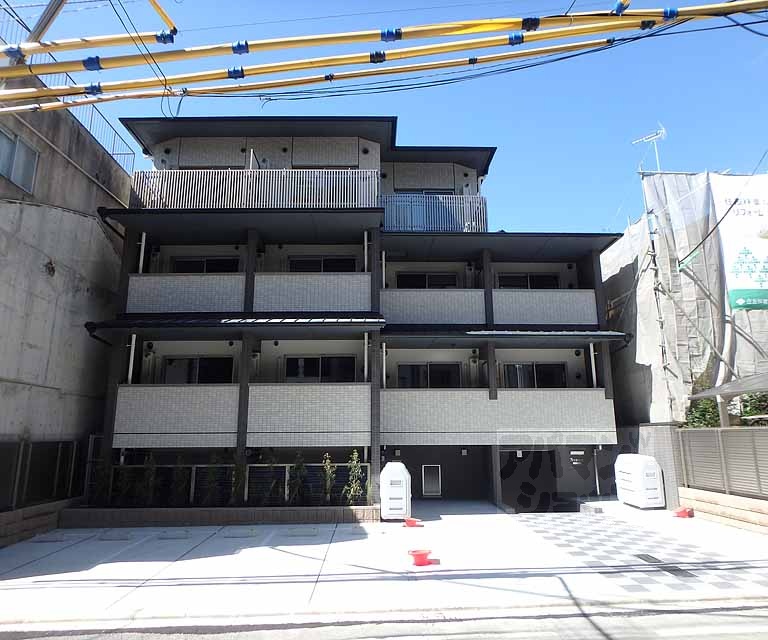 地下鉄烏丸線 今出川駅 徒歩28分 築12年