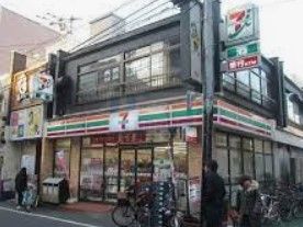 コンビニ　セブンイレブン北区滝野川6丁目店（コンビニ）まで100m