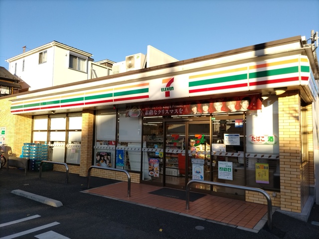 コンビニ　セブン－イレブン　川口前川４丁目店（コンビニ）まで650m