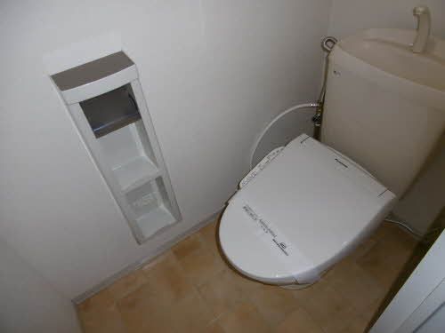 リブェール高岡のトイレ写真