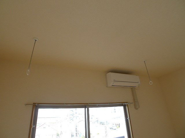その他設備　室内物干し