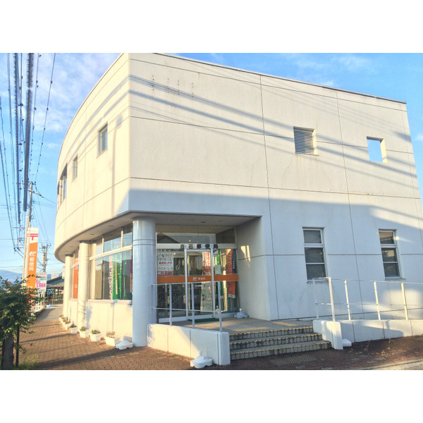 郵便局　六角郵便局（郵便局）まで450m