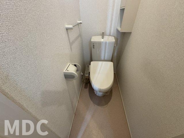 ＪＲ高徳線 阿波川端駅 徒歩24分 2階建 築11年のトイレ写真