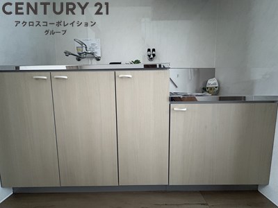 キッチン　壁付けキッチンでスペースを最大限有効活用できます！