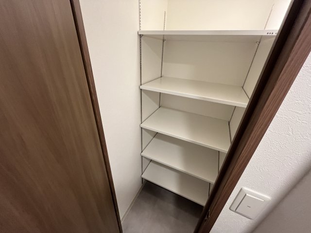 収納
