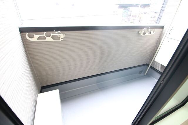 バルコニー　※同建物内別室の参考写真です、内装が異なる場合がございます