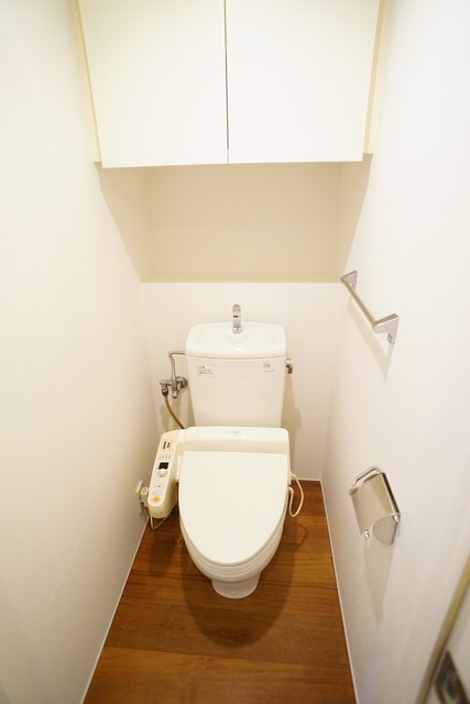 クレッセント祐天寺のトイレ写真
