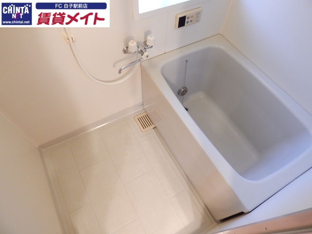 バス・シャワールーム　同物件別室反転