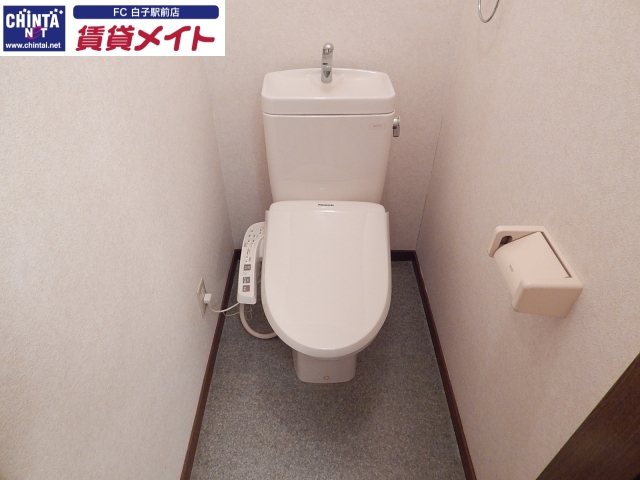 トイレ　同物件別室反転