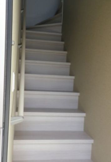 玄関　落ち着いた玄関です