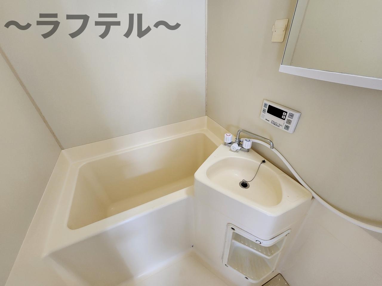 バス・シャワールーム　別部屋イメージ写真