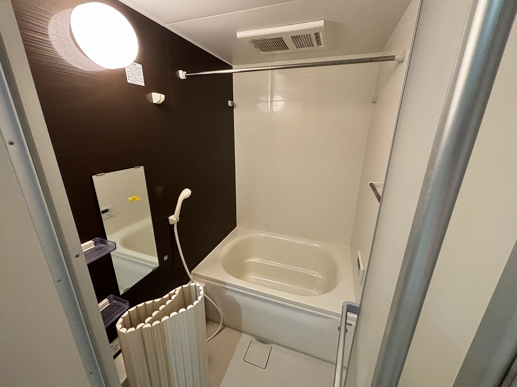 バス・シャワールーム　参考：他のお部屋の写真です