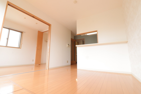 居室・リビング　※別部屋の写真です