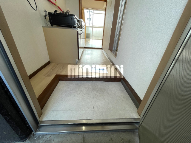 玄関　玄関です。