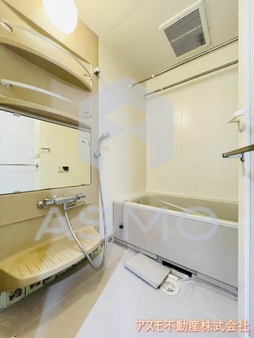 バス・シャワールーム　同マンション別部屋参考写真