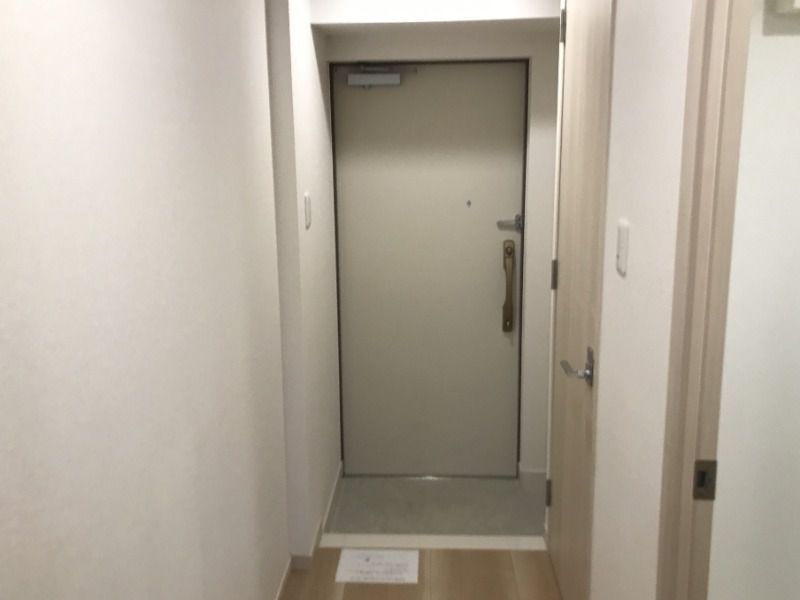 東京メトロ銀座線 浅草駅 徒歩10分 13階建 築5年の玄関写真