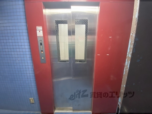 その他　エレベーター