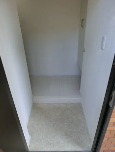玄関　玄関部分