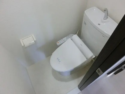 トイレ　ウォシュレット