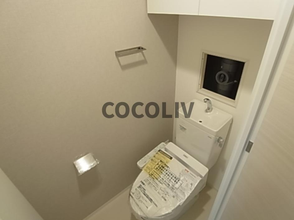 トイレ　同物件別部屋写真