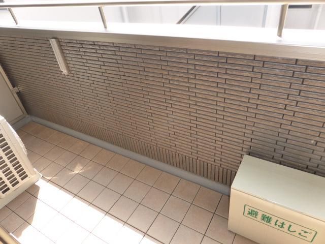 バルコニー　別部屋参照写真