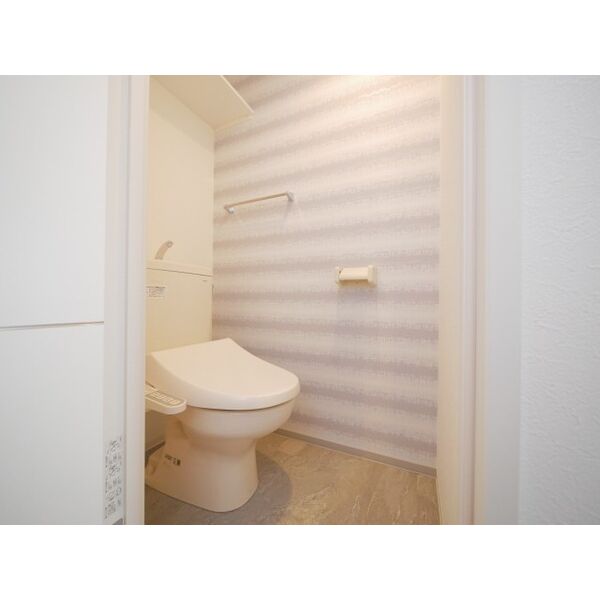 トイレ　コンパクトで使いやすいトイレです
