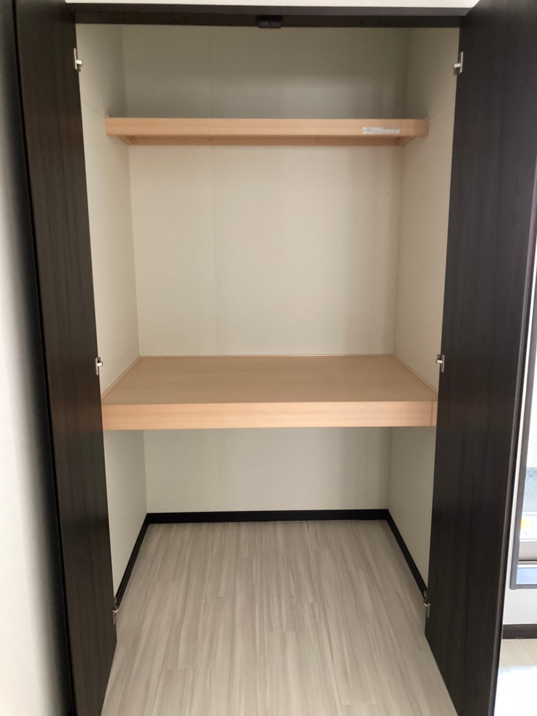 収納　洋室5帖　収納