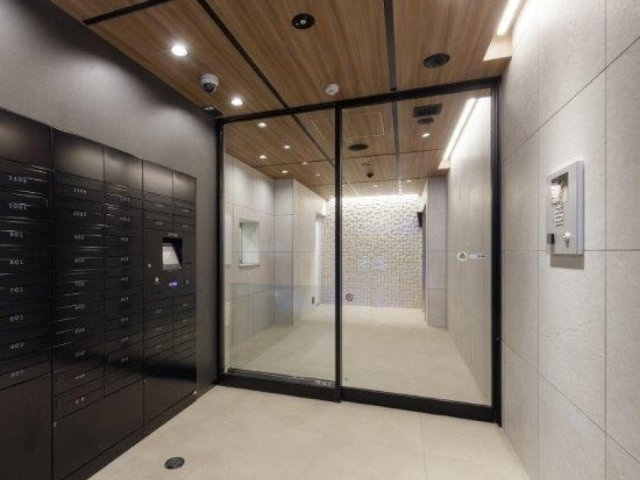 ロビー　建物の内部です