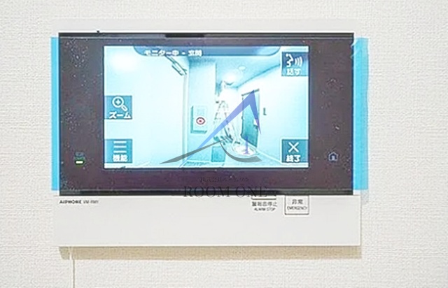 セキュリティ　モニター付きインターホンです。