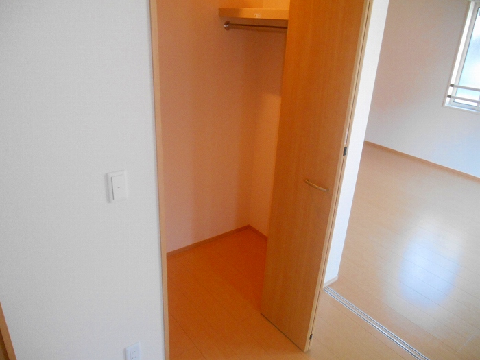 収納　同タイプ別部屋参考写真です