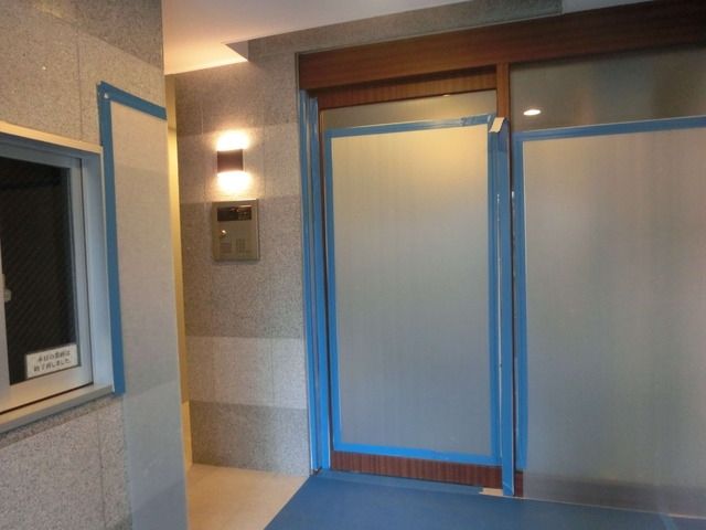 エントランス　NULL
