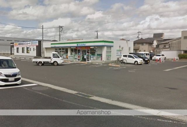 コンビニ　ファミリーマート妹尾店（コンビニ）まで904m